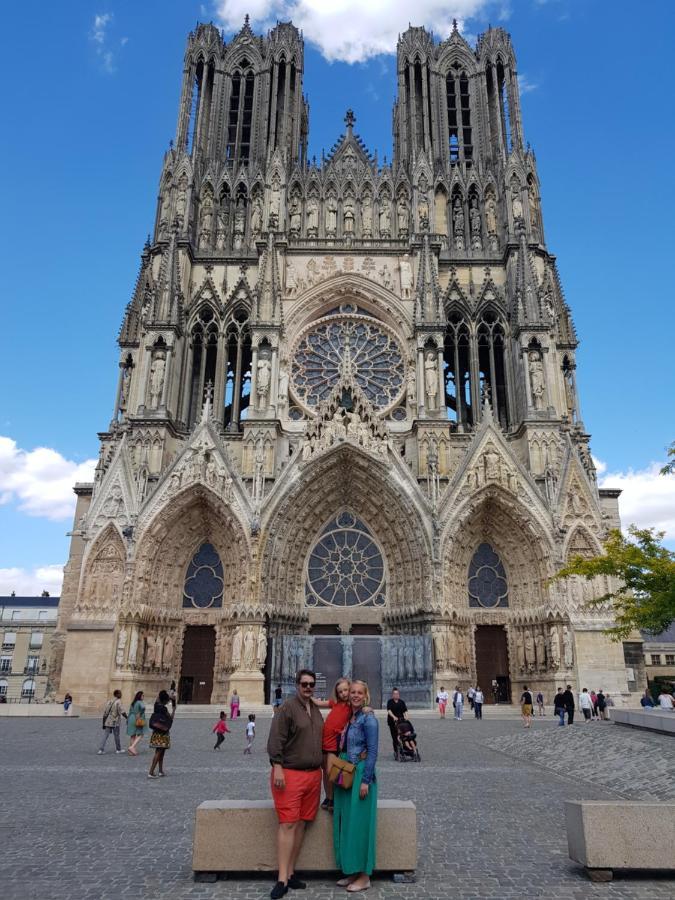 Ferienwohnung Perrier Reims Exterior foto